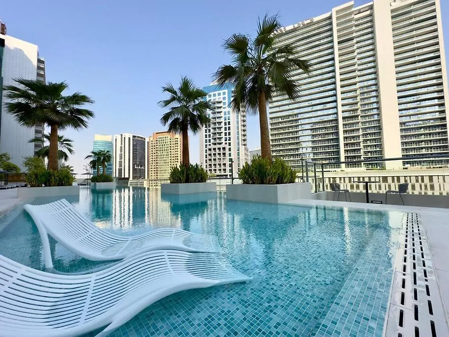 Dar Vacation - Modern & Stylish 2Br Apartment Near Burj Khalifa Dubai United Arab Emirates