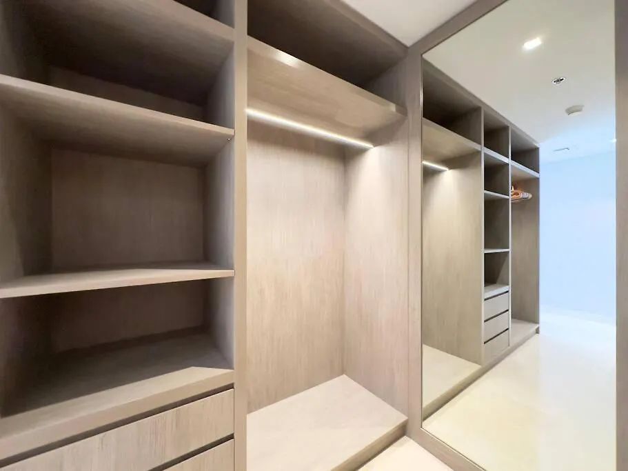 Dar Vacation - Modern & Stylish 2Br Apartment Near Burj Khalifa Dubai
